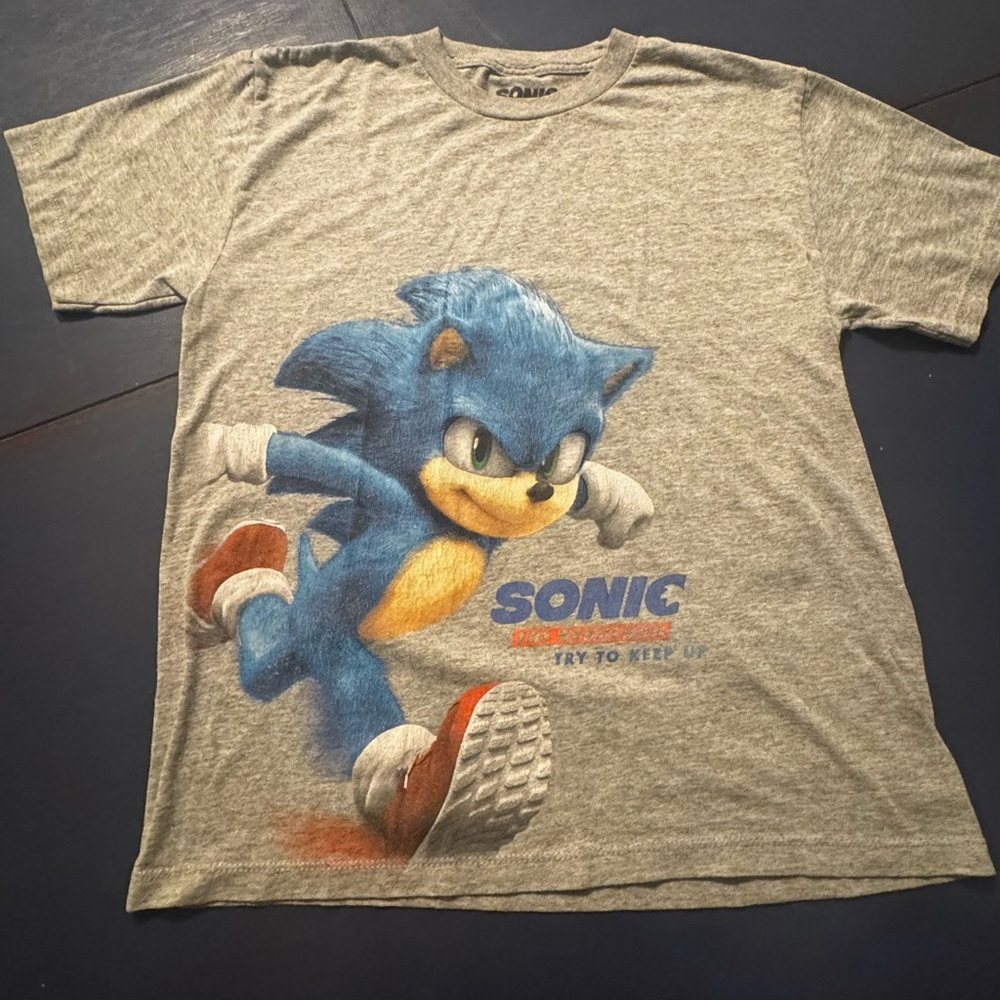 Mens Sonic the Hedgehog Gray T-Shirt Medium